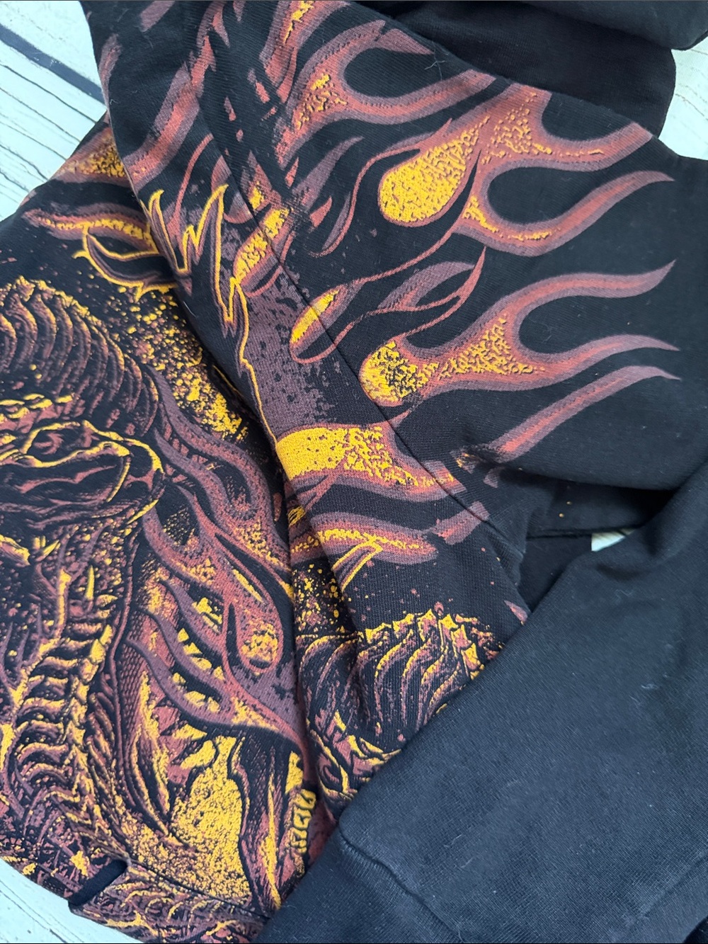 ♡ Affliction Black Women’s Hoodie with Fiery Skull Graphic S - Picture 3 of 3